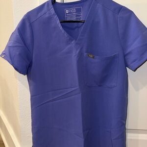 Figs Women’s Blueberry Blue Scrub Top and Bottoms